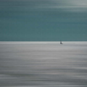 Going for the Horizon by Bernadine de Laat